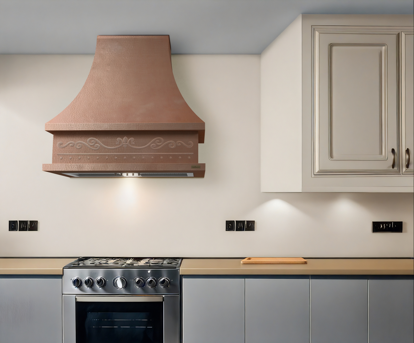 Campana de Cocina para Muro en Cobre Diseño Torre