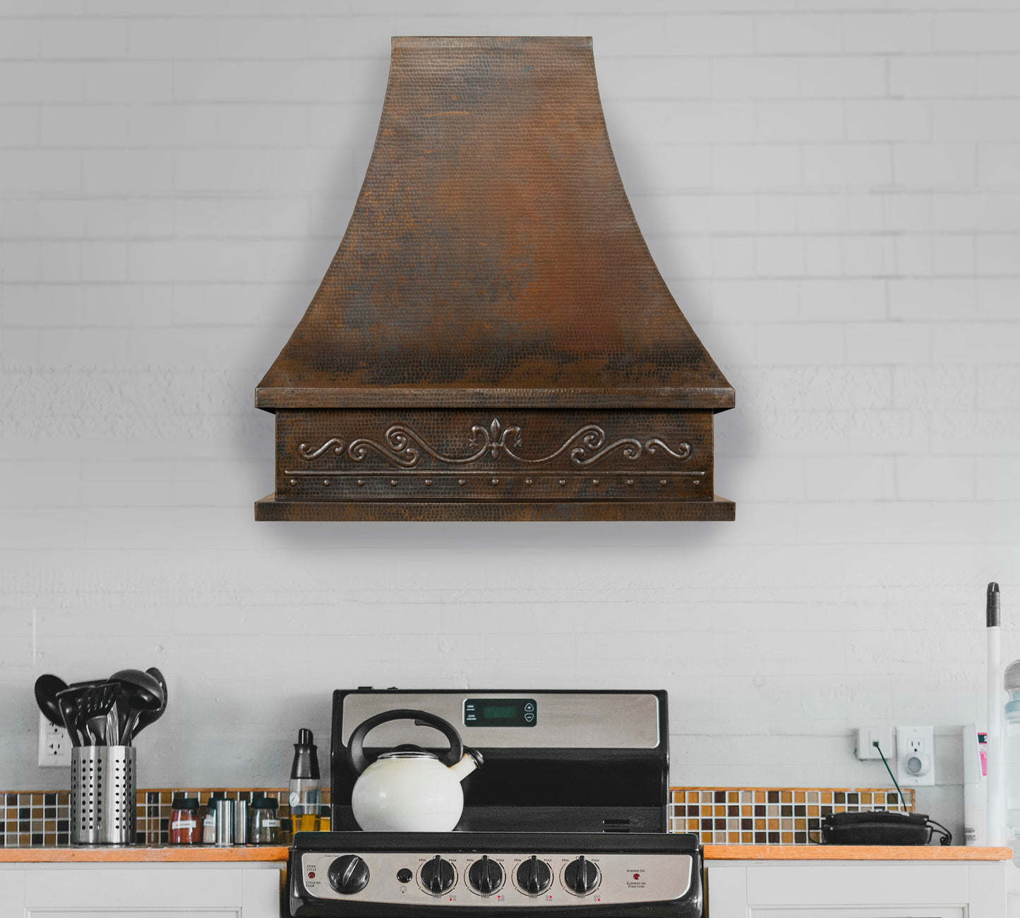 Campana de Cocina para Muro en Cobre Diseño Torre