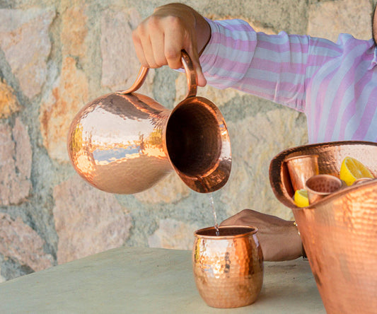 Premium Jarra con Asa Redonda en Cobre
