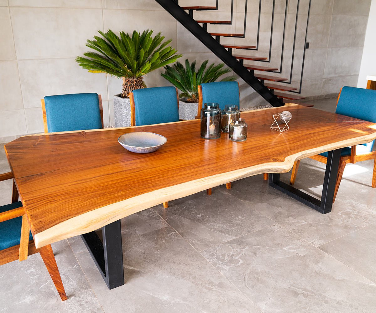 Parota Wood Rectangular Dinning Table Medium